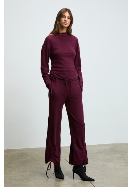 KIREYLA Kadın Yumuşak Ve Esnek Kumaşlı Yanlardan Fonksiyonel Büzgülü Bordo Bluz fırsatları