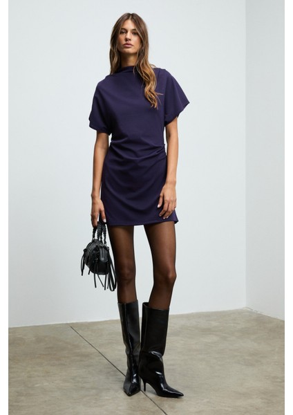 MAXINE Kadın Omuz Ve Bel Kısımlarında Pile Detaylı Dik Yaka Fermuarlı Kısa Kollu Mini Mor Elbise fırsatları