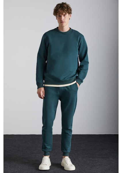 TRAVIS Erkek Organik Kumaşlı Yumuşacık Regular Fit Yuvarlak Yakalı Koyu Yeşil Sweatshirt