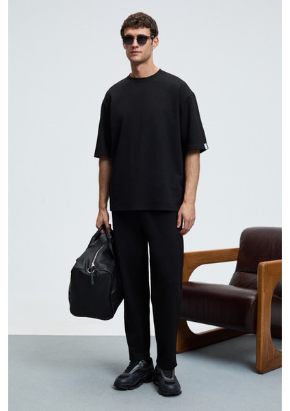 BARNABY Erkek Kolu ve Pantolon Cebi Süs Etiket Detaylı Yuvarlak Yaka Siyah Alt-Üst Takım fiyatları