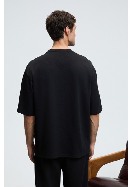 BARNABY Erkek Kolu ve Pantolon Cebi Süs Etiket Detaylı Yuvarlak Yaka Siyah Alt-Üst Takım indirimleri