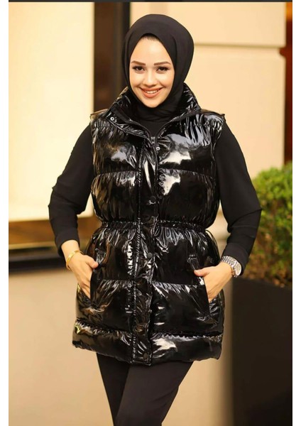 Kadın Çıt Çıtlı Fermuarlı Cepli Siyah Parlak Şişme Yelek