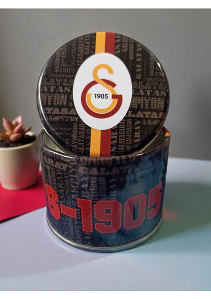 Vintage Galatasaray Dekoratif Orijinal Teneke Kutu & 6.5x8.5 cm fırsatları