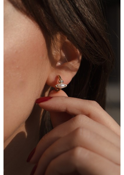 Zirkon ve Inci Taşlı ve Minimal Çelik Küpe modelleri