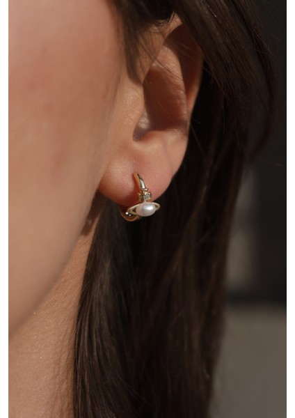 Zirkon ve Inci Taşlı ve Minimal Çelik Küpe fırsatları