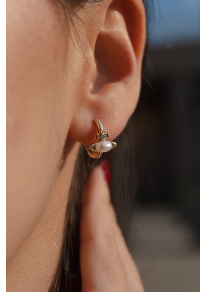 Zirkon ve Inci Taşlı ve Minimal Çelik Küpe indirimleri