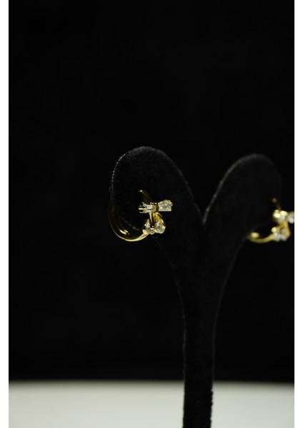 Zirkon Taşlı Minimal Çelik Küpe indirimleri