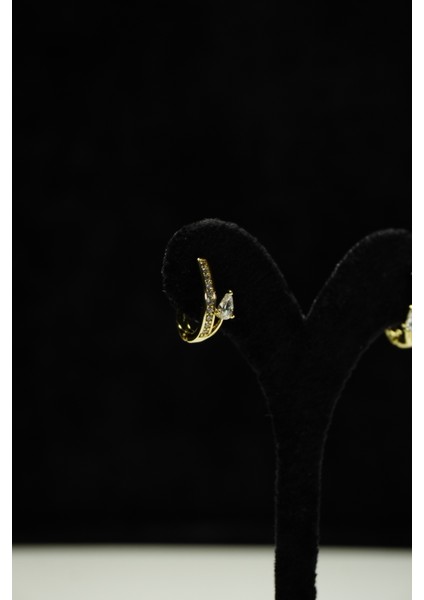 Zirkon Taşlı Minimal Çelik Küpe indirimleri