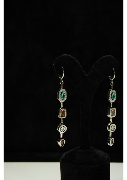 Çelik Uzun Sallantılı Zirkon Taşlı Küpe indirimleri