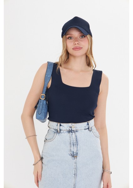 Kadın Kolsuz Kalın Askılı Ince Yazlık Kare Yaka Triko Atlet 3'lü Set fırsatları