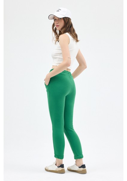 Yeşil Paçası Lastikli Kadın Jogger Eşofman Altı TCR-9151M
