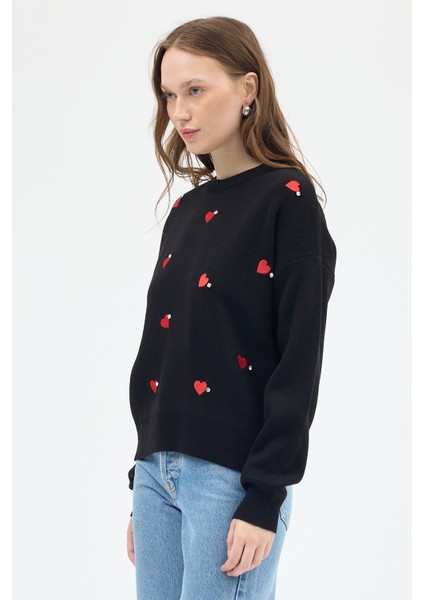 Siyah Kalp Desenli Örme Kadın Kazak 7120 fırsatları