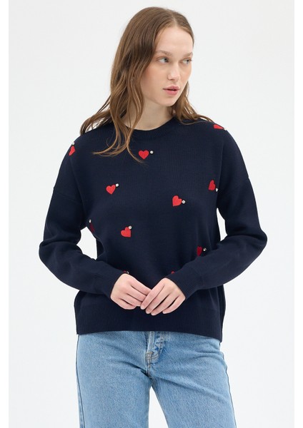 Laci Kalp Desenli Örme Kadın Kazak 7120