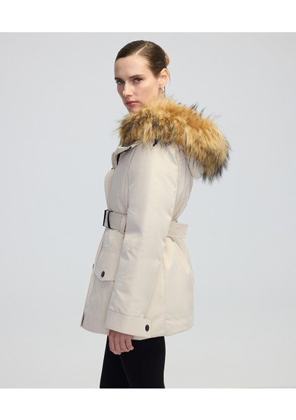 Suni kürklü ve kuşaklı mont IW6240012193018 modelleri