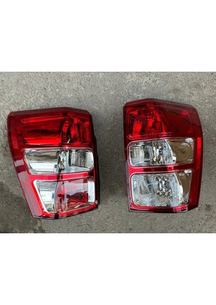 Depo Suzuki Vitara Sağ Sol Stop Lambası Duysuz 2006-2015