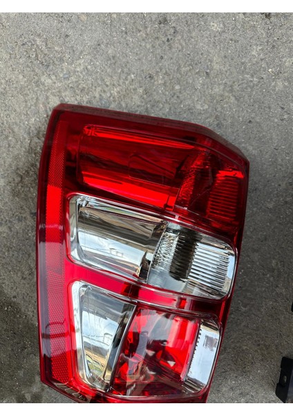 Depo Suzuki Vitara Sağ Sol Stop Lambası Duysuz 2006-2015 fiyatları