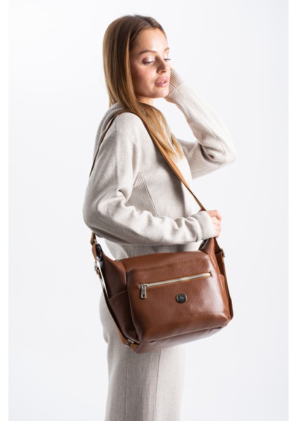 Kadın 4 Bölmeli Suni Yumuşak Deri Omuz ve Sırt Çantası fiyatları