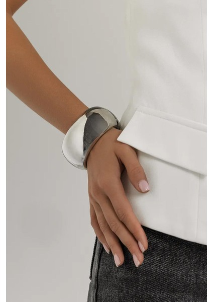 Düz ve Kalın Metal Gümüş Rengi Cuff Bileklik modelleri