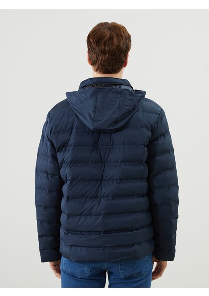 Yeni Sezon Standart Kalıp Dik Yaka Erkek Şişme Mont indirimleri