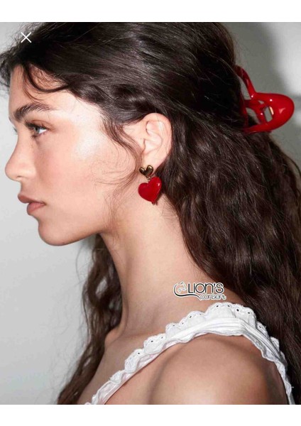 Kırmızı Kalpli, Gold Detaylı, Küpe modelleri