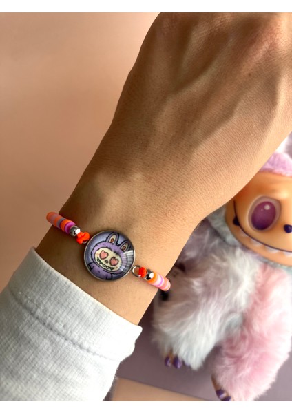 Labubu Figürlü Fimo Boncuklu Makrome Bileklik (Rastgele Gönderim)