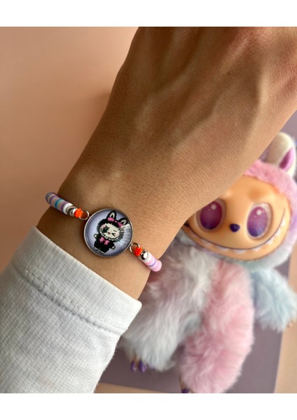Labubu Figürlü Fimo Boncuklu Makrome Bileklik (Rastgele Gönderim) fiyatları