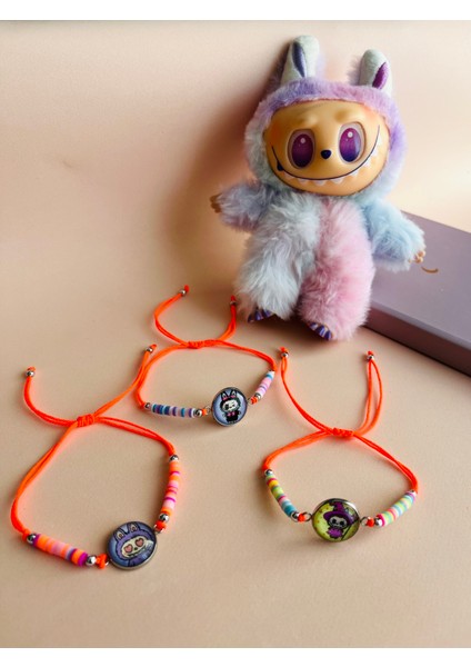 Labubu Figürlü Fimo Boncuklu Makrome Bileklik (Rastgele Gönderim) indirimleri