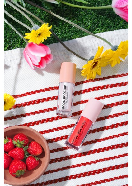 Mood Booster Doğal Görünüm Veren Yoğun Pigmentli Likit Allık (002 Immortal Flower) 8682536043717