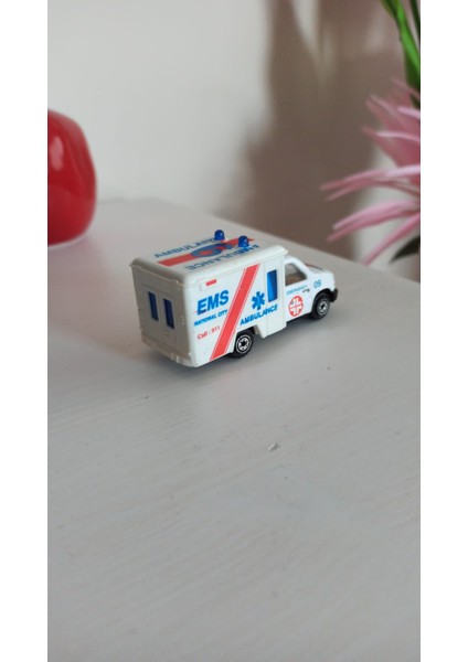 Vintage Ems Natıonal.com Mini Ambulans & 8 cm fiyatları