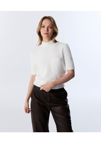 DOKULU YÜKSEK YAKA TRİKO TW6250050455018
