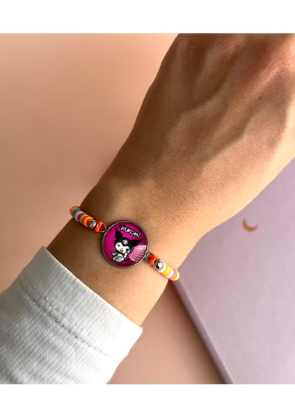 Kuromi Figürlü Fimo Boncuklu Makrome Bileklik (Rastgele Gönderim) fiyatları