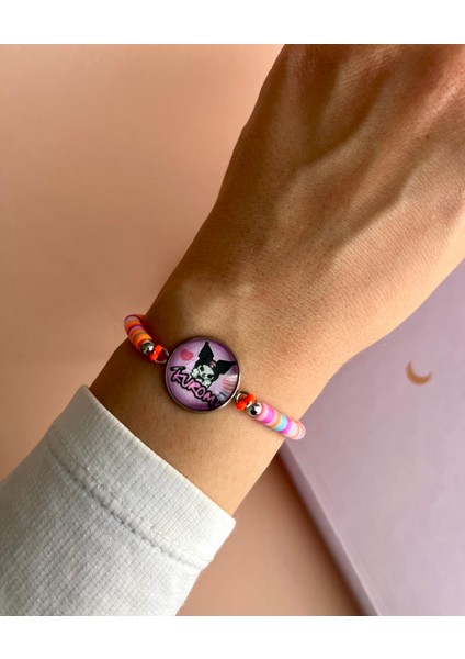 Kuromi Figürlü Fimo Boncuklu Makrome Bileklik (Rastgele Gönderim) modelleri