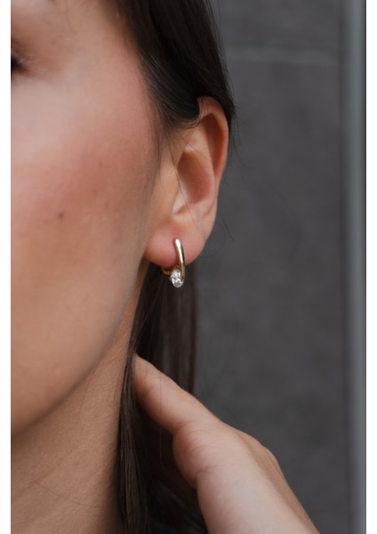 Zirkon Taşlı Çelik Küpe