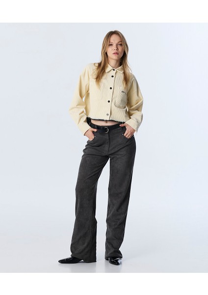 Süet Görünümlü ve Kemerli Pantolon TW6250003201036