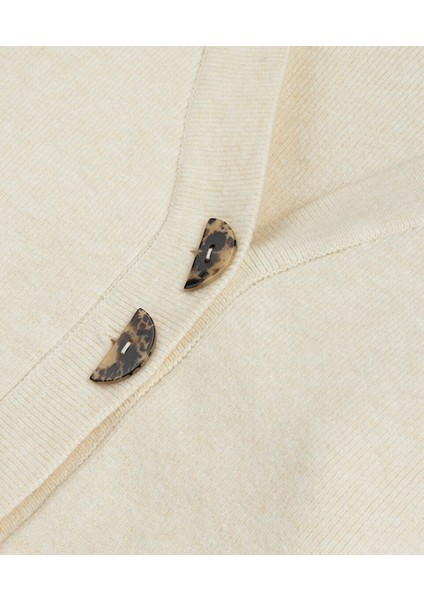 DÜĞMELİ TRİKO HIRKA TW6240050327018 fiyatları