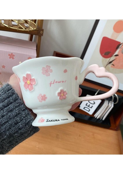 Sakura Bahçesi Temalı Seramik Kupa fırsatları