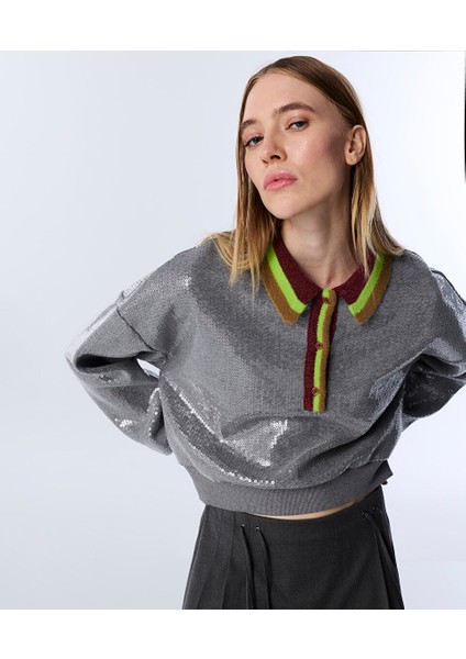 PAYETLİ KONTRAST YAKA SWEATSHIRT TW6250091046036 fiyatları