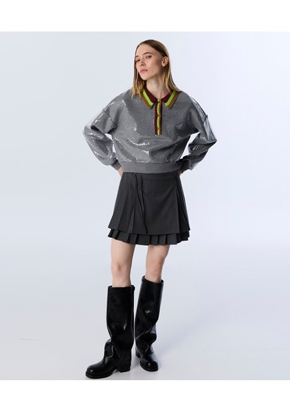 PAYETLİ KONTRAST YAKA SWEATSHIRT TW6250091046036 fırsatları