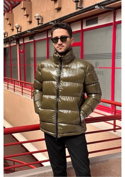 Hi-Quality, Çift Yönlü Fermuar, Regular Fit, Rüzgar ve Su Geçirmez, Parlak Şişme Mont 24USEC2475 fırsatları