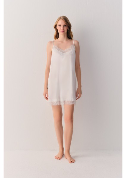 Helena Kısa Gecelik