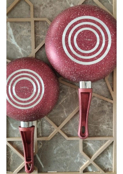 Granit Tava 20-24 cm 2li Cherry