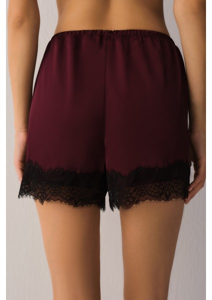 Helena Şort fırsatları