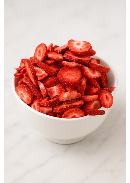 Dondurularak Kurutulmuş Çilek 15 gr – Freeze Dried Çilek - Çilek Kuru Meyve Cipsi fırsatları