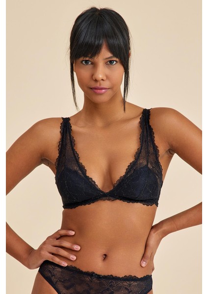 Roma Siyah Dantelli Sütyen- Bralet, Balensiz, Dolgusuz