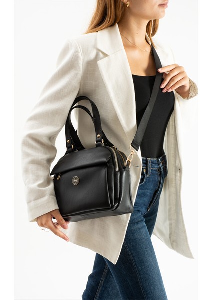Kadın Siyah Yumuşak Suni Deri Ayarlanabilir Çapraz Askılı Smart Casual Omuz ve El Çantası