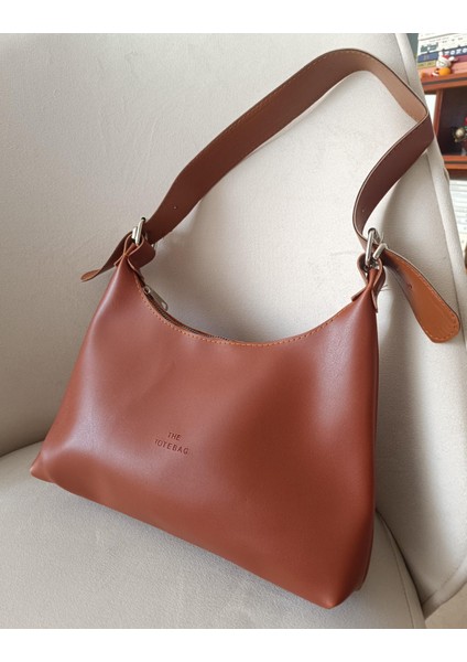 Is Berceste Kadın Baget Şık El ve Omuz Çantası fiyatları