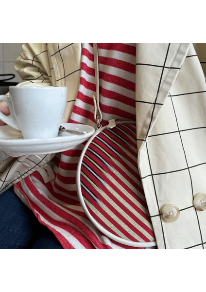 Çona Maxi - İnce Çizgili Bej Deri Yuvarlak Çanta modelleri