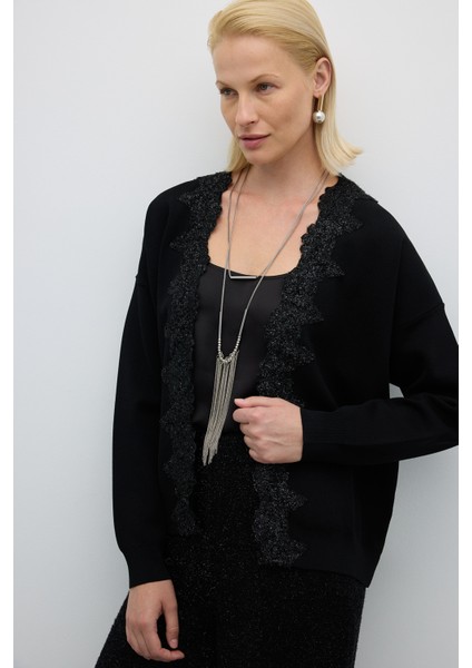 İşleme Detaylı Triko Hırka Siyah K2571021_001 indirimleri