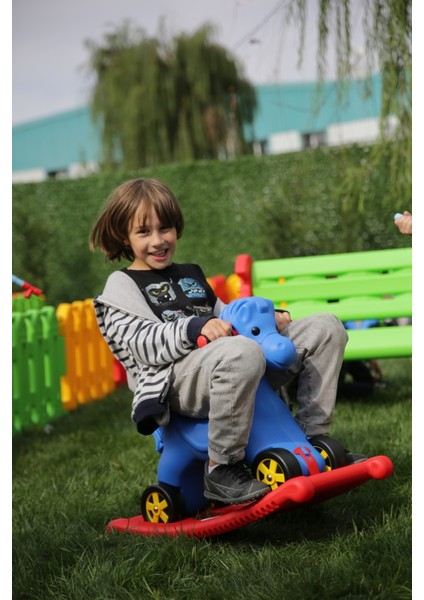 Sallanan Truva At Mavi fırsatları