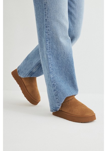 Bot 2519 - İçi Kürklü Kalın Tabanlı Taba Süet Kadın Bot